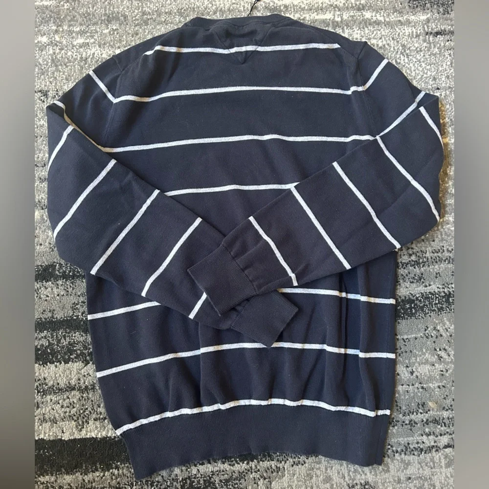 TOMMY HILFIGER Men’s Navy & White Striped Pullover Round Neck Sweater